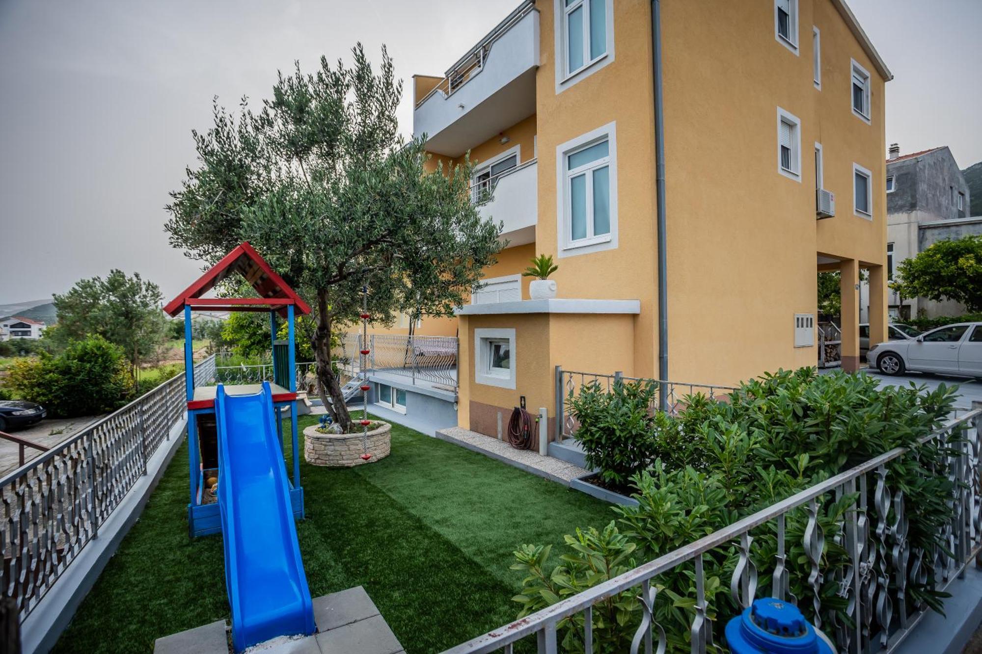 Apartman Marioeta Kaštel Stari Exteriér fotografie